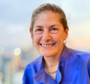 Portrait of Christina Lawrence, MBA CLTC, Managing Partner of Partnerships at Hollowtree