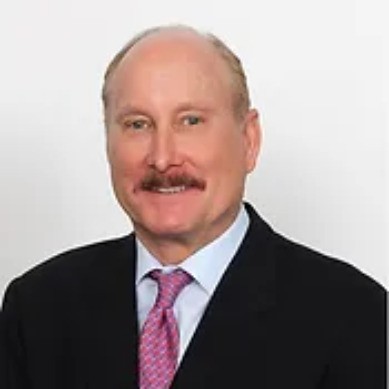 Portrait of Steven Scammell, Business Development at Hollowtree