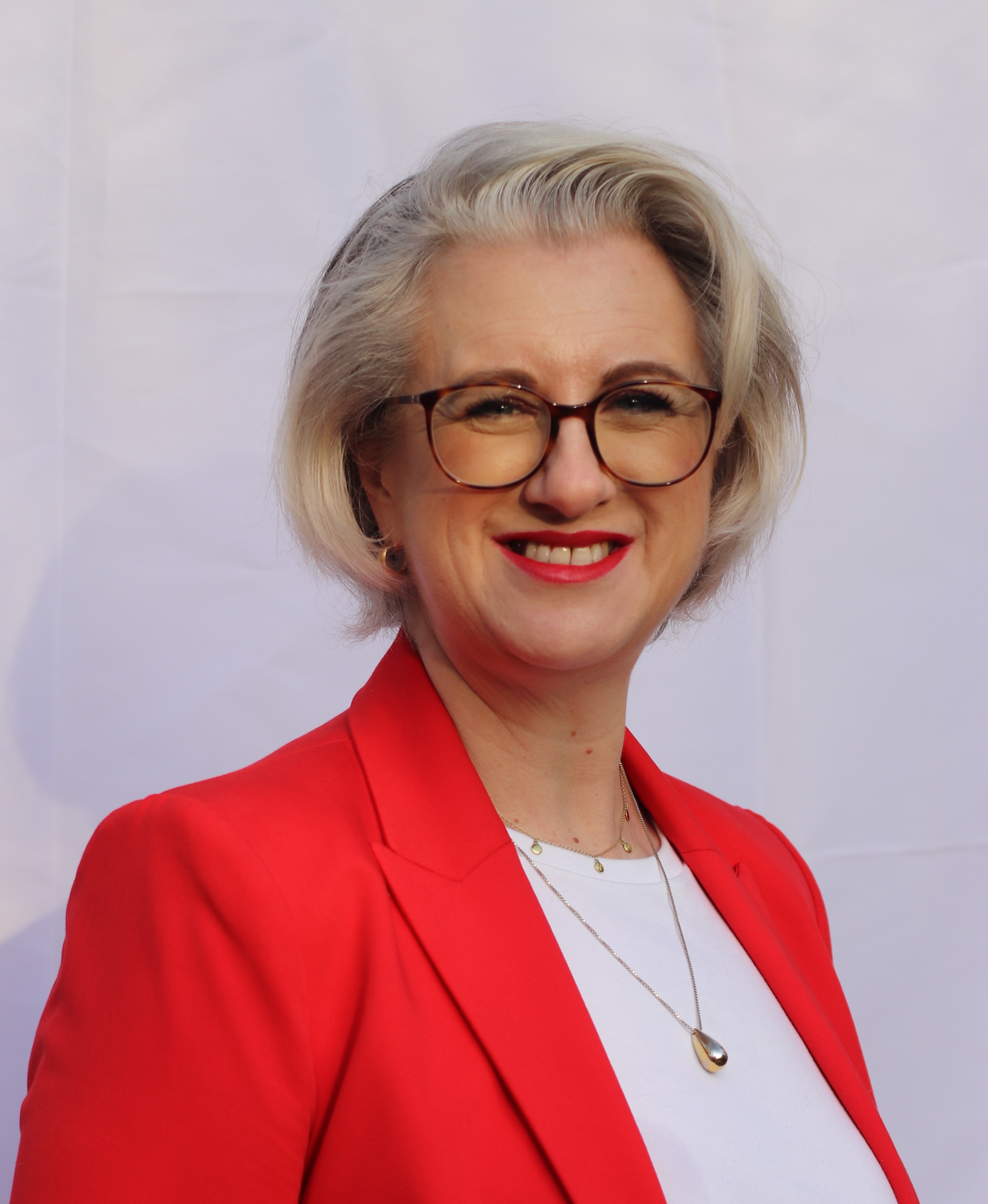 Anne Inserra InvestHer Podcast - About